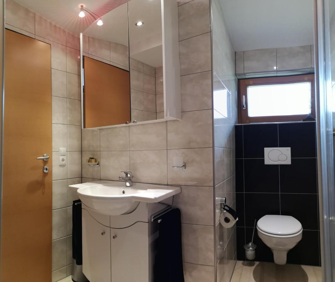 Ferienhaus Adela Schruns Buitenkant foto